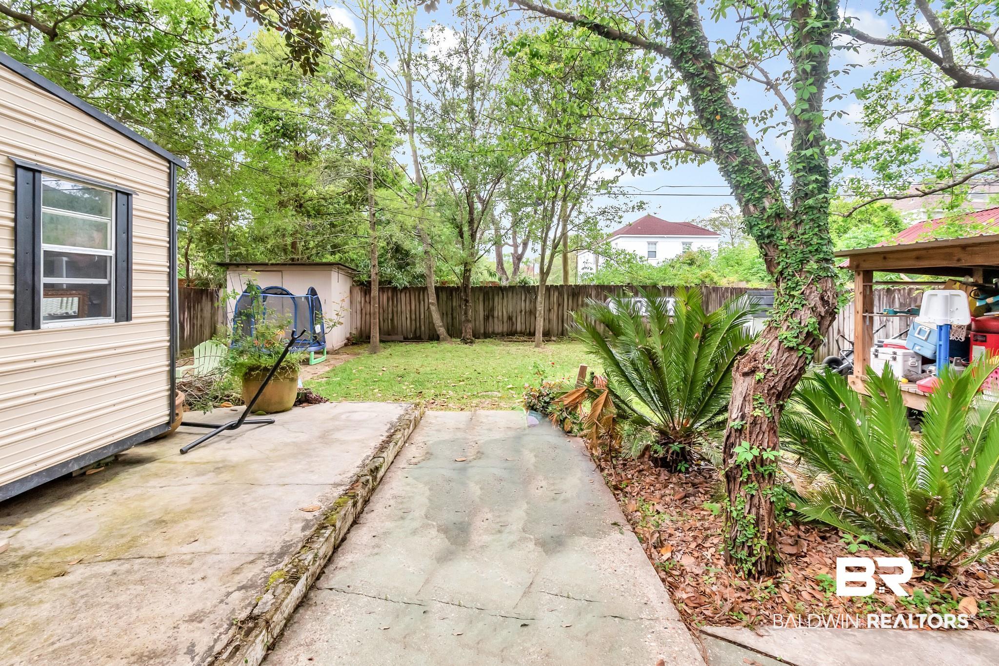137 Florence Place Mobile, AL 36607 - Photo 20 of 28
