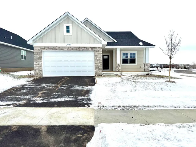 $632,900 | 20110 Globe Drive, Lakeville, MN 55044
