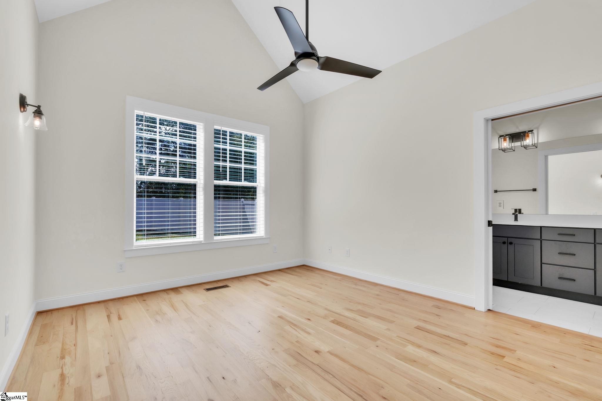 208 Orie Court Simpsonville, SC 29680 - Photo 13 of 32