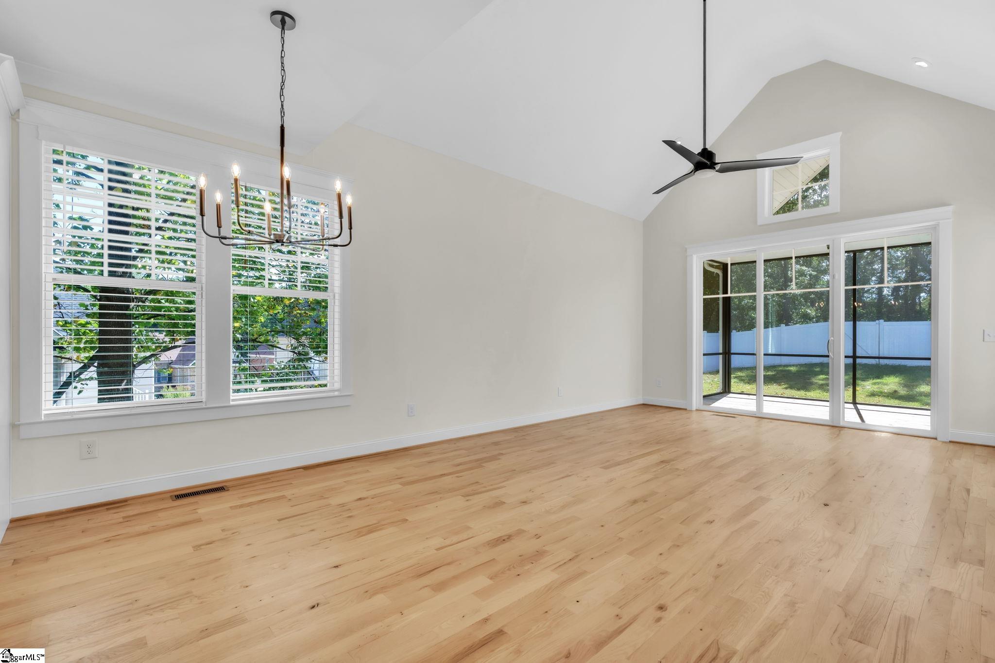 208 Orie Court Simpsonville, SC 29680 - Photo 7 of 32