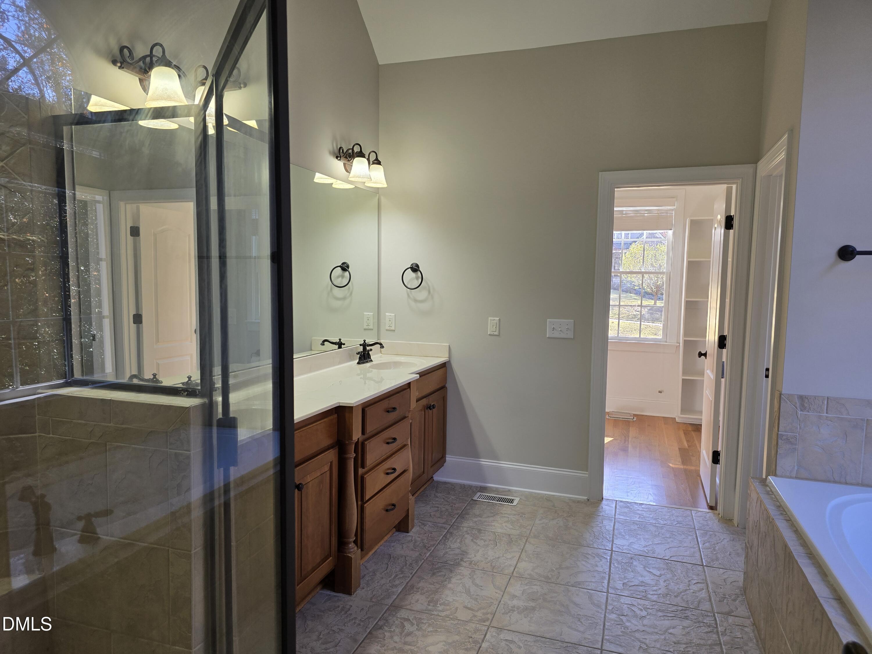 3653 Pleasants Ridge Drive Wake Forest, NC 27587 - Photo 17 of 35 20241121_122312