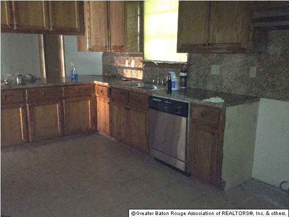 5532 Laredo Avenue Baton Rouge, LA 70811 - Photo 4 of 8 Gallery Image 4