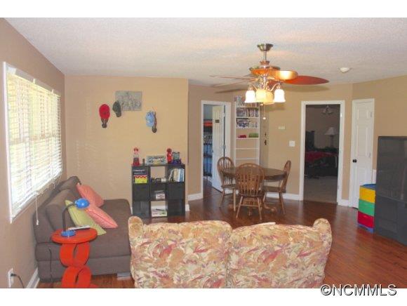 365 Robinson Creek Road Bostic, NC 28018 - Photo 10 of 19 Gallery Image 10