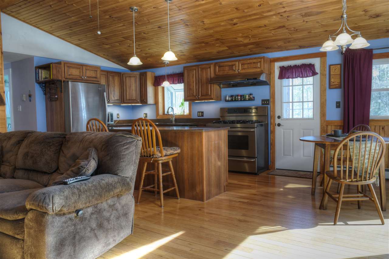 55 Merry Hill Road Barrington, NH 03825 - Photo 3 of 17