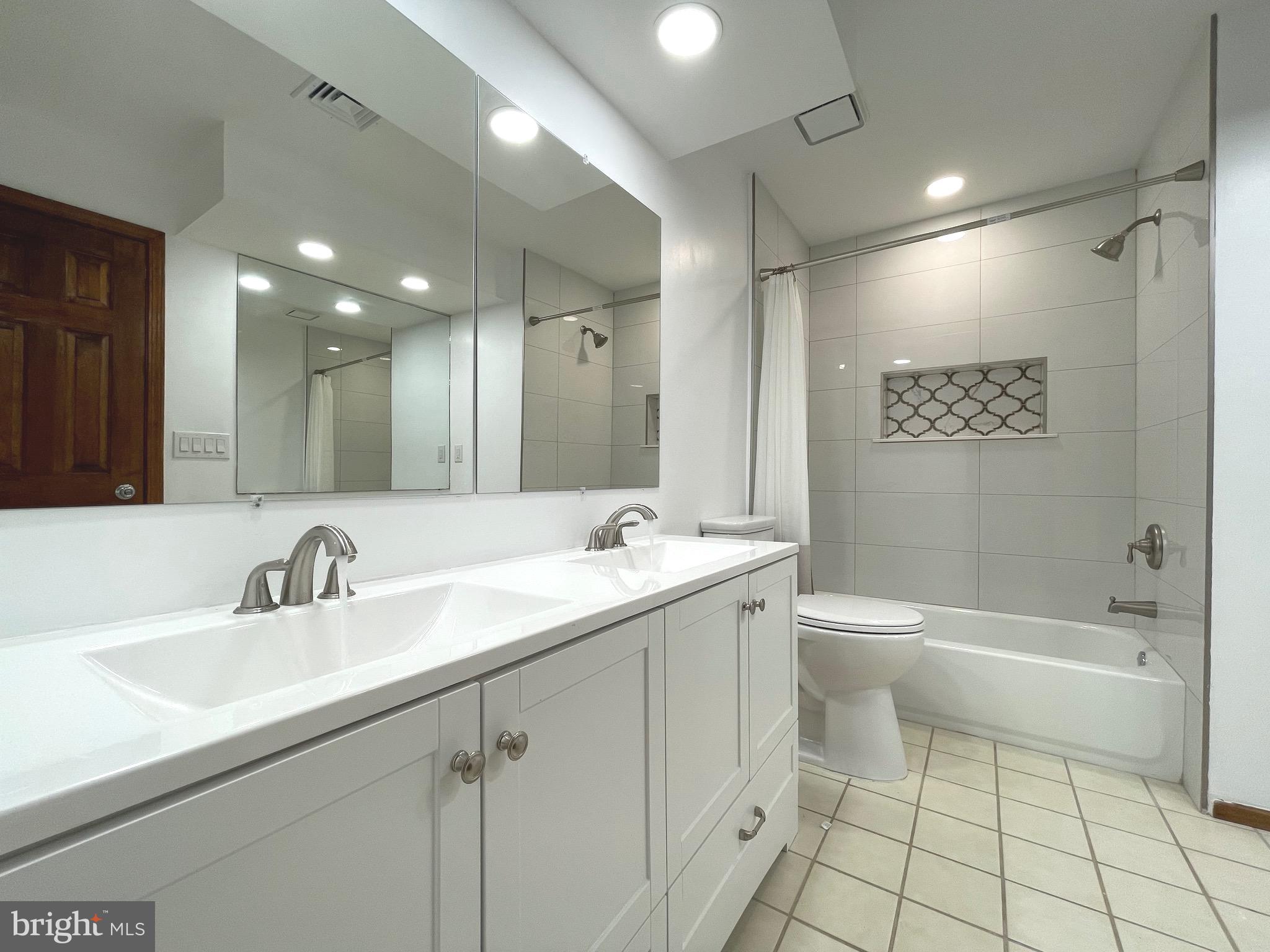 705 Princeton Road Lanoka Harbor, NJ 08734 - Photo 108 of 141