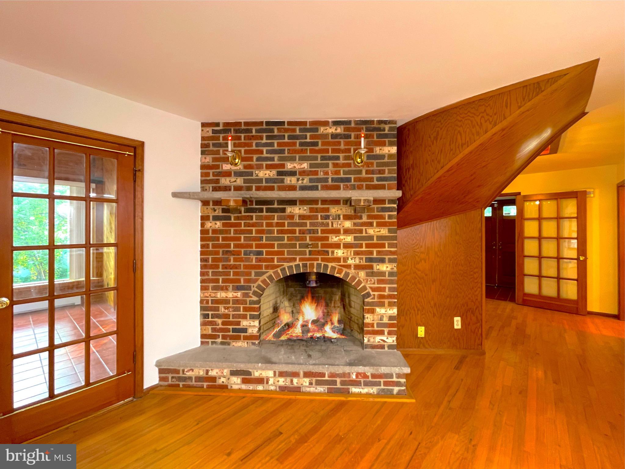 705 Princeton Road Lanoka Harbor, NJ 08734 - Photo 20 of 141 Fire between solar room and kitchen