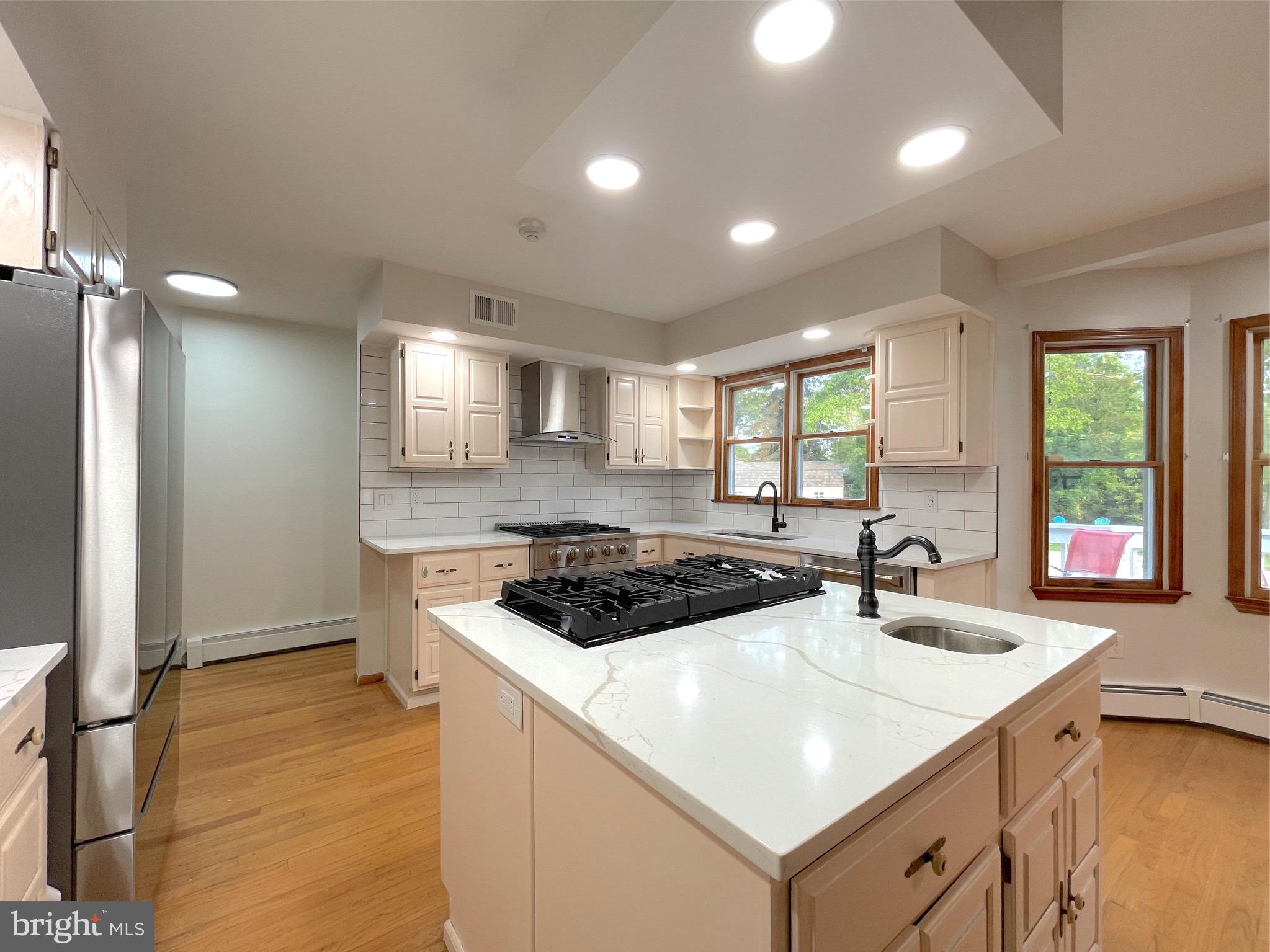 705 Princeton Road Lanoka Harbor, NJ 08734 - Photo 38 of 141 Kitchen area