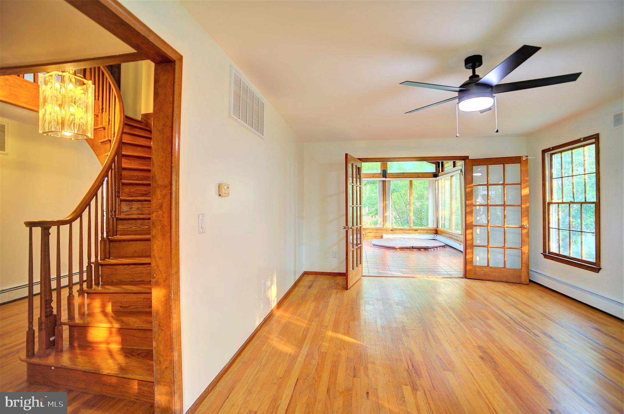 705 Princeton Road Lanoka Harbor, NJ 08734 - Photo 69 of 141 Family room