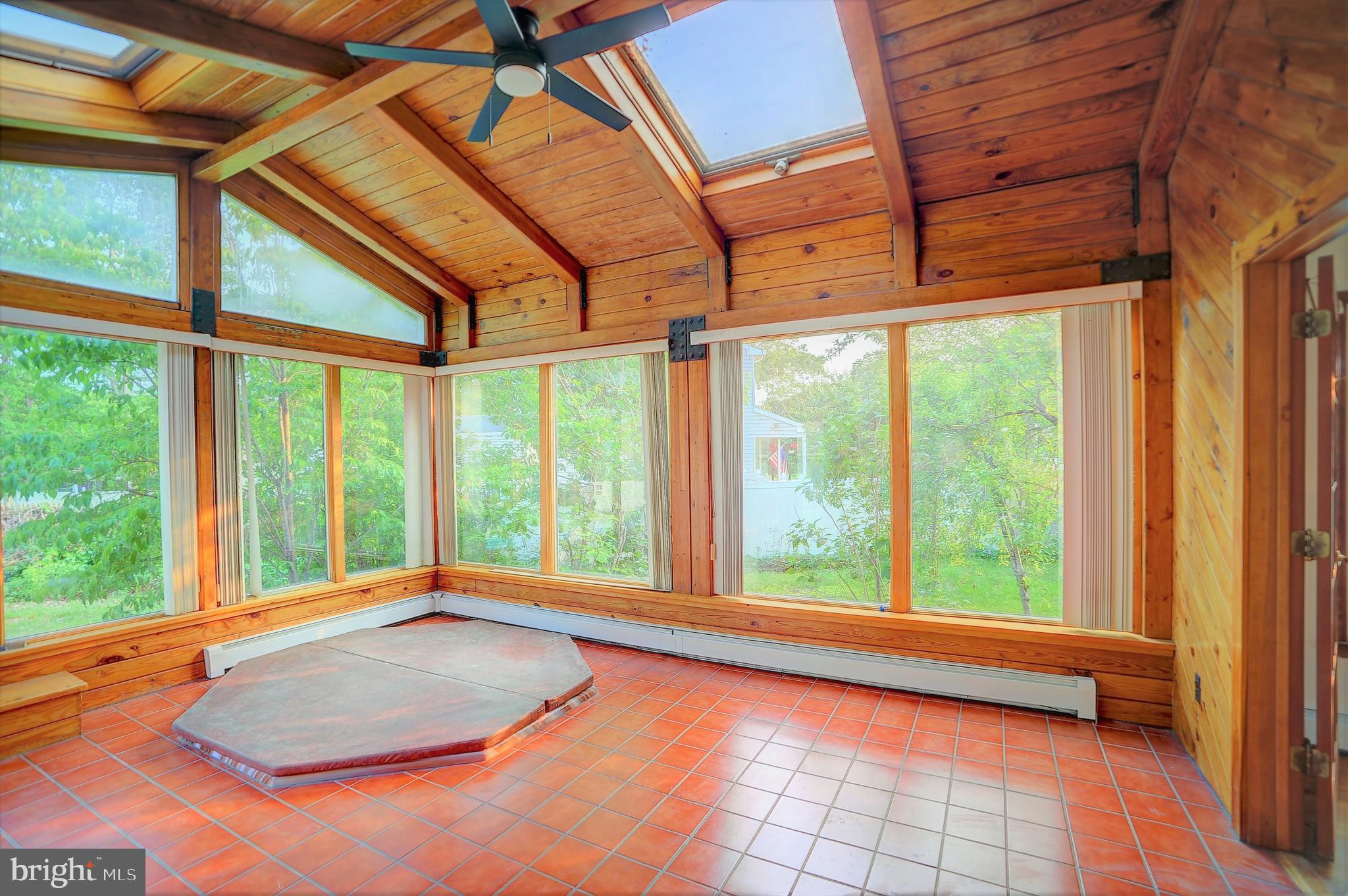 705 Princeton Road Lanoka Harbor, NJ 08734 - Photo 78 of 141 Solar room