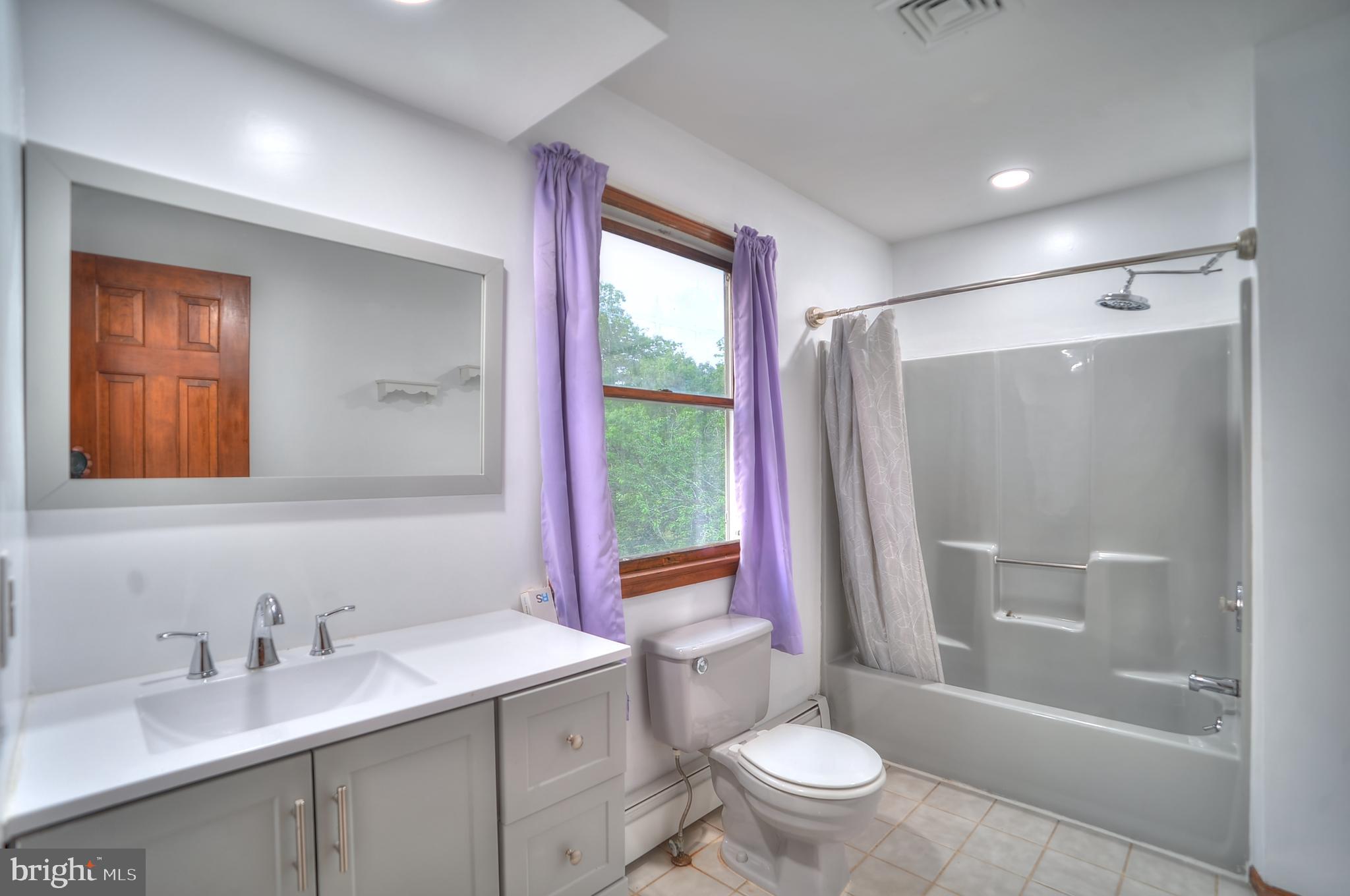 705 Princeton Road Lanoka Harbor, NJ 08734 - Photo 93 of 141 Second bathroom on the second level