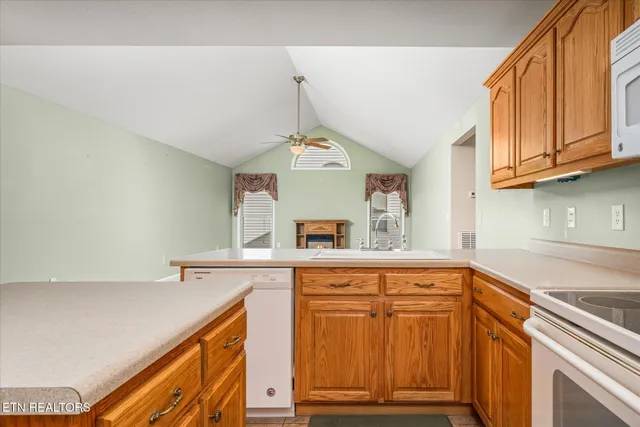 $319,900 | 97 Golf Club Crossover, Crossville, TN 38571