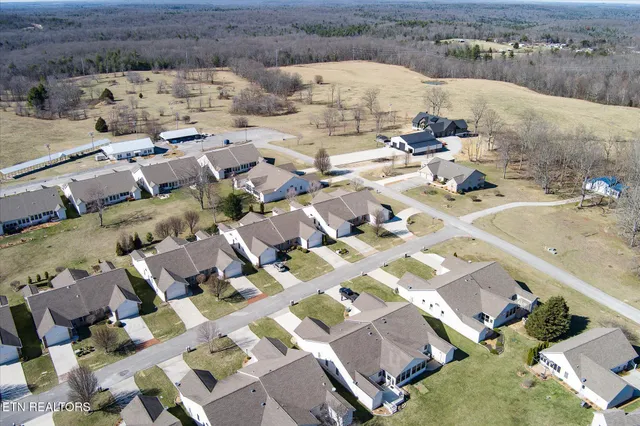 $319,900 | 97 Golf Club Crossover, Crossville, TN 38571