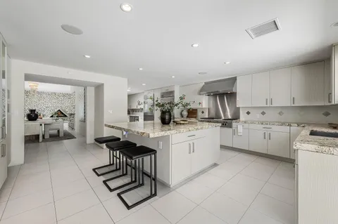 $2,200,000 | 1190 South Calle De Maria, Palm Springs, CA 92264