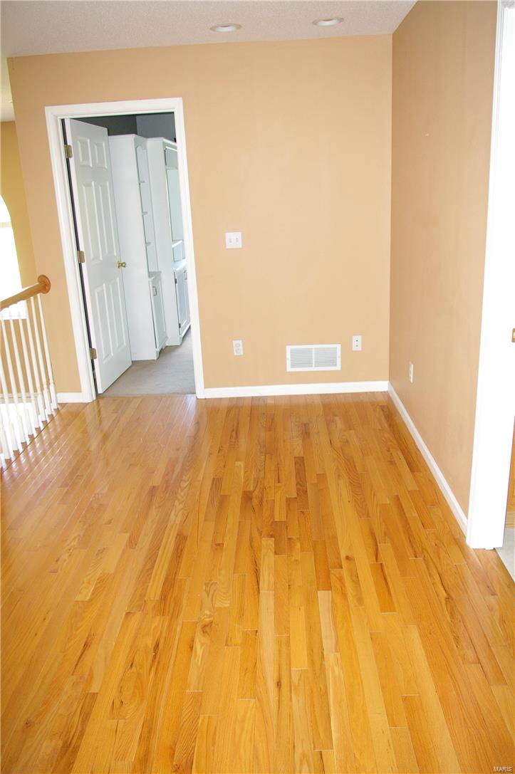 8233 Peabody Road Freeburg, IL 62243 - Photo 22 of 36 Gallery Image 22
