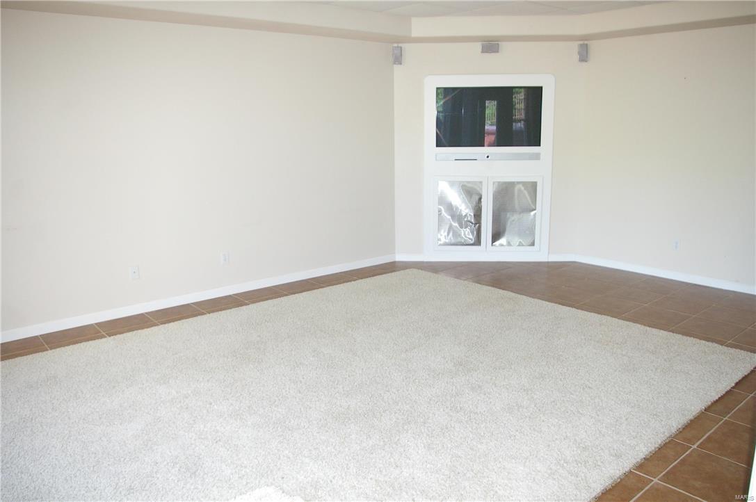 8233 Peabody Road Freeburg, IL 62243 - Photo 26 of 36 Gallery Image 26
