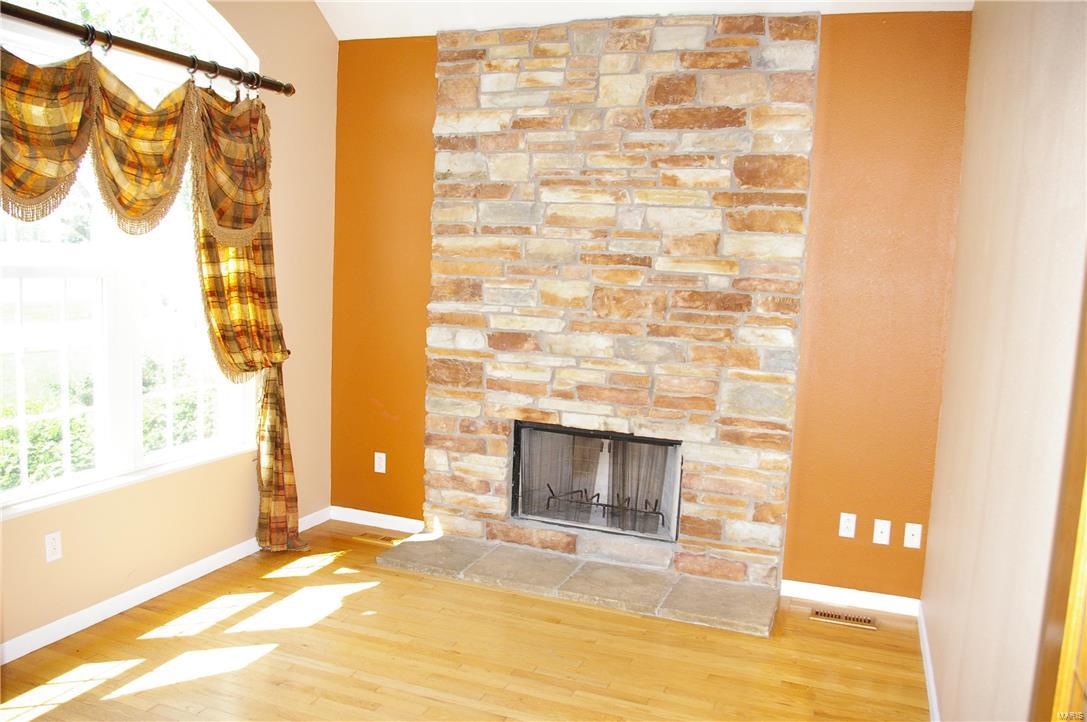 8233 Peabody Road Freeburg, IL 62243 - Photo 6 of 36 Gallery Image 6