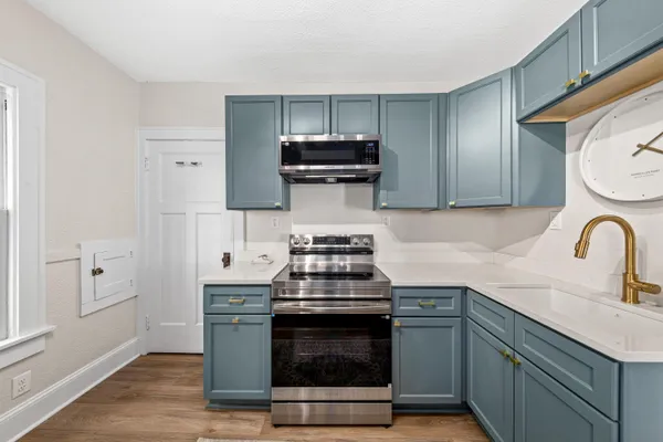 $260,000 | 8448 West Lapham Street, West Allis, WI 53214