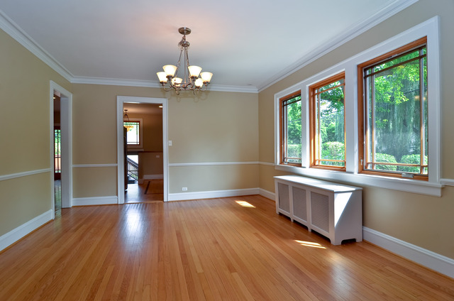 380 Locust Road Winnetka, IL 60093 - Photo 3 of 18