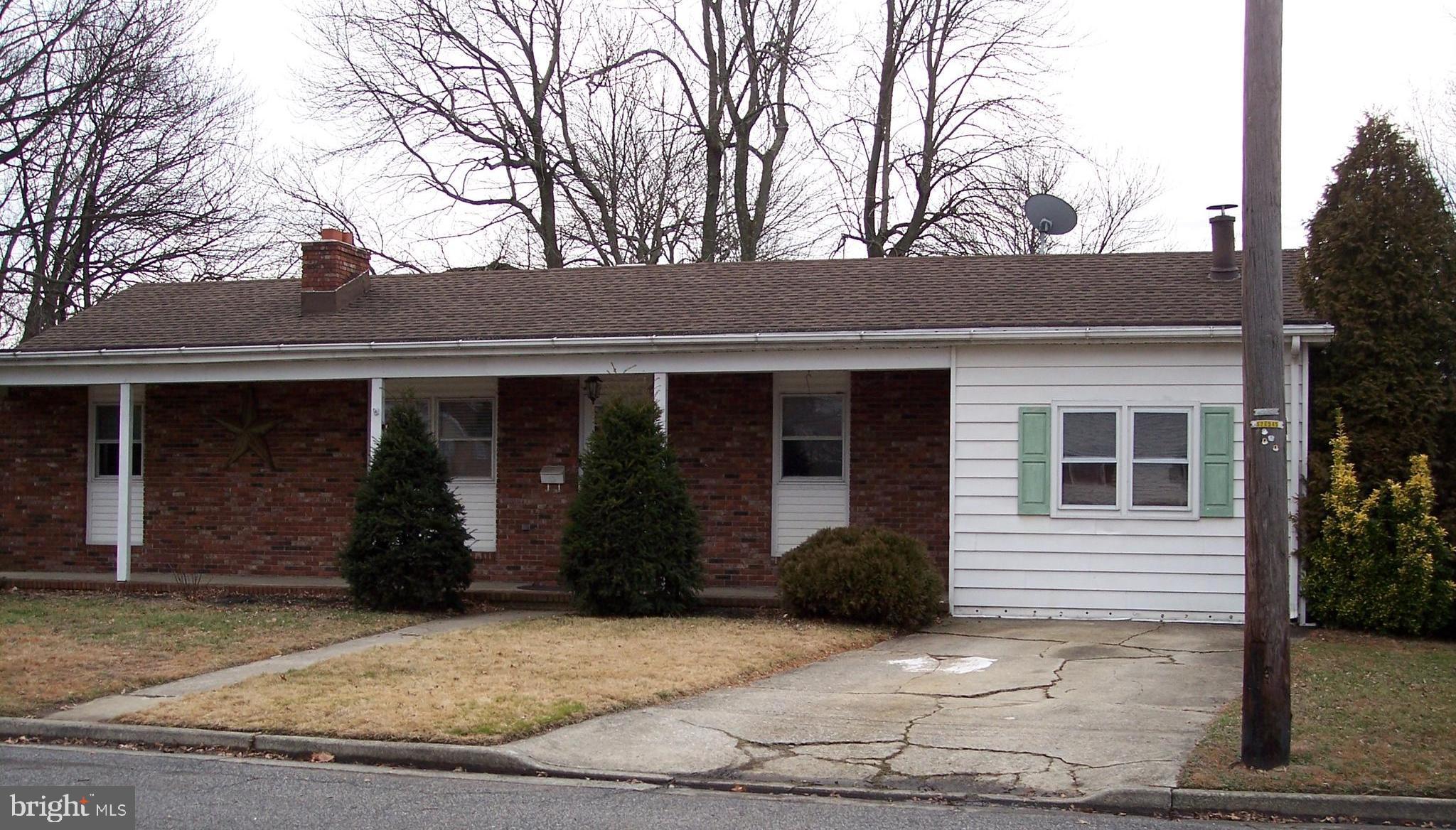 9 Cove Road Penns Grove, NJ 08069 - Photo 4 of 19 Front