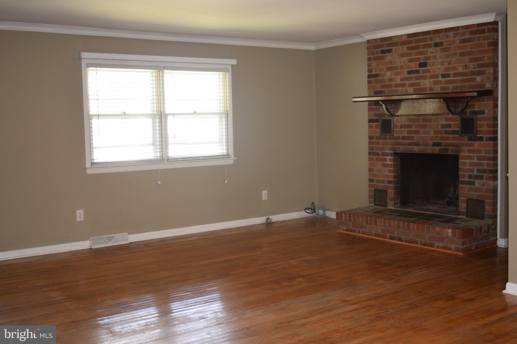 9 Cove Road Penns Grove, NJ 08069 - Photo 6 of 19 Gallery Image 6