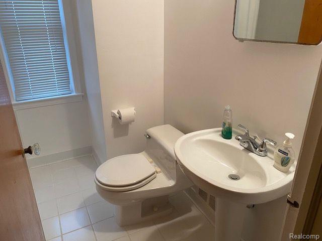 3429 Chester Road Royal Oak, MI 48073 - Photo 11 of 31 Gallery Image 11