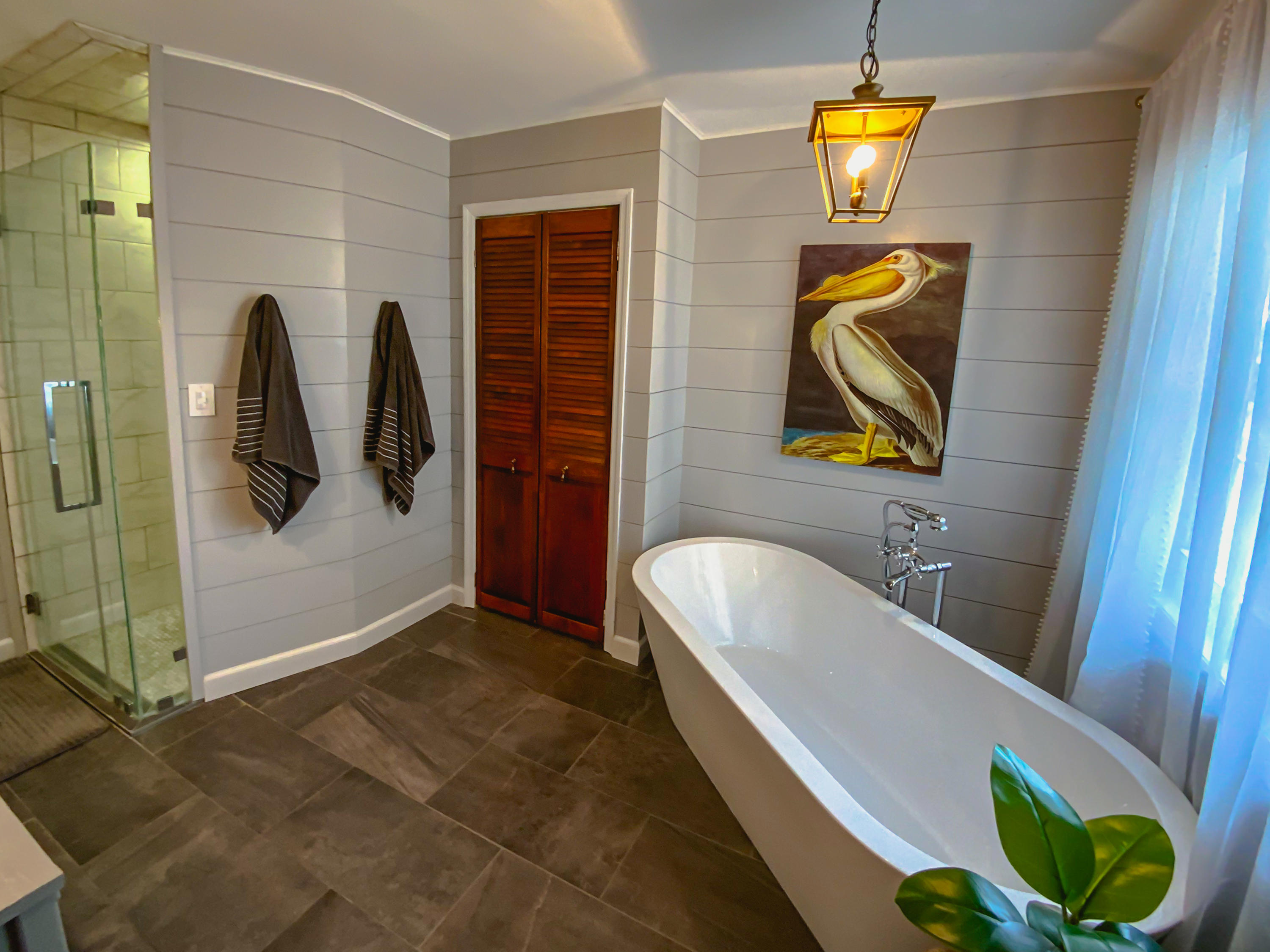 1211 Mockingbird Road Key Largo, FL 33037 - Photo 14 of 53 Tub & Shower