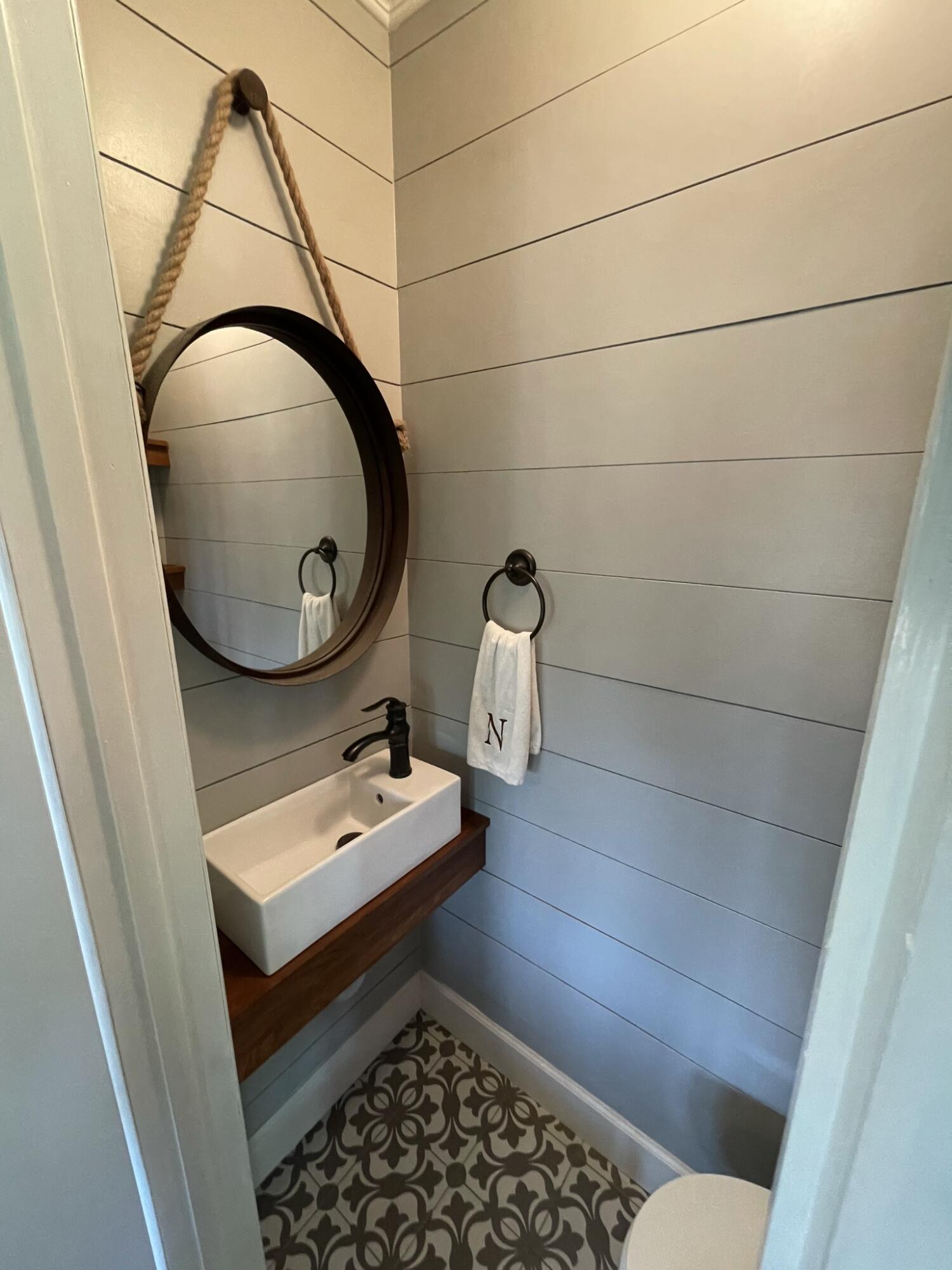 1211 Mockingbird Road Key Largo, FL 33037 - Photo 18 of 53 Half Bathroom