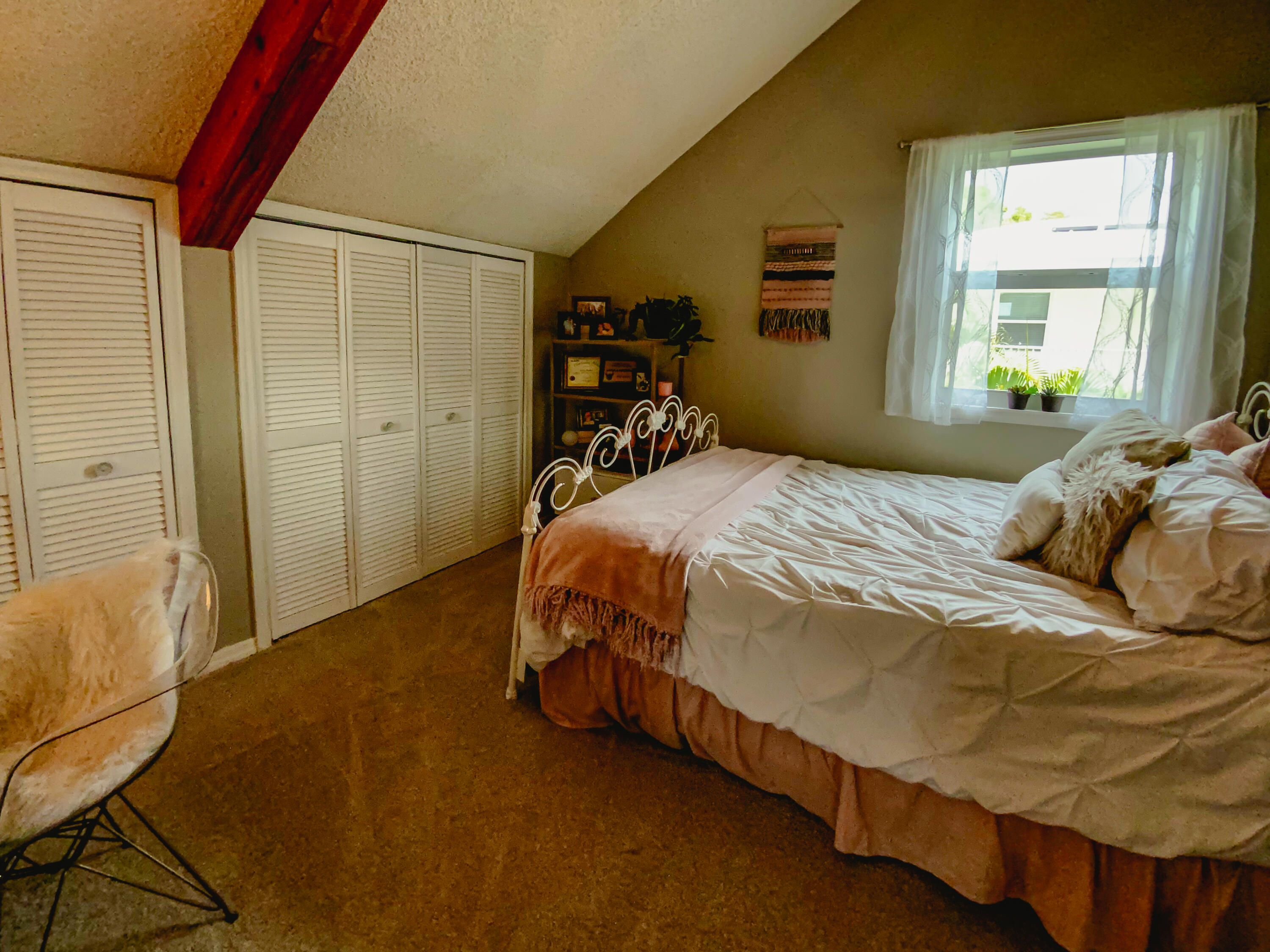 1211 Mockingbird Road Key Largo, FL 33037 - Photo 22 of 53 Guest Bed 1 Upstairs (2)