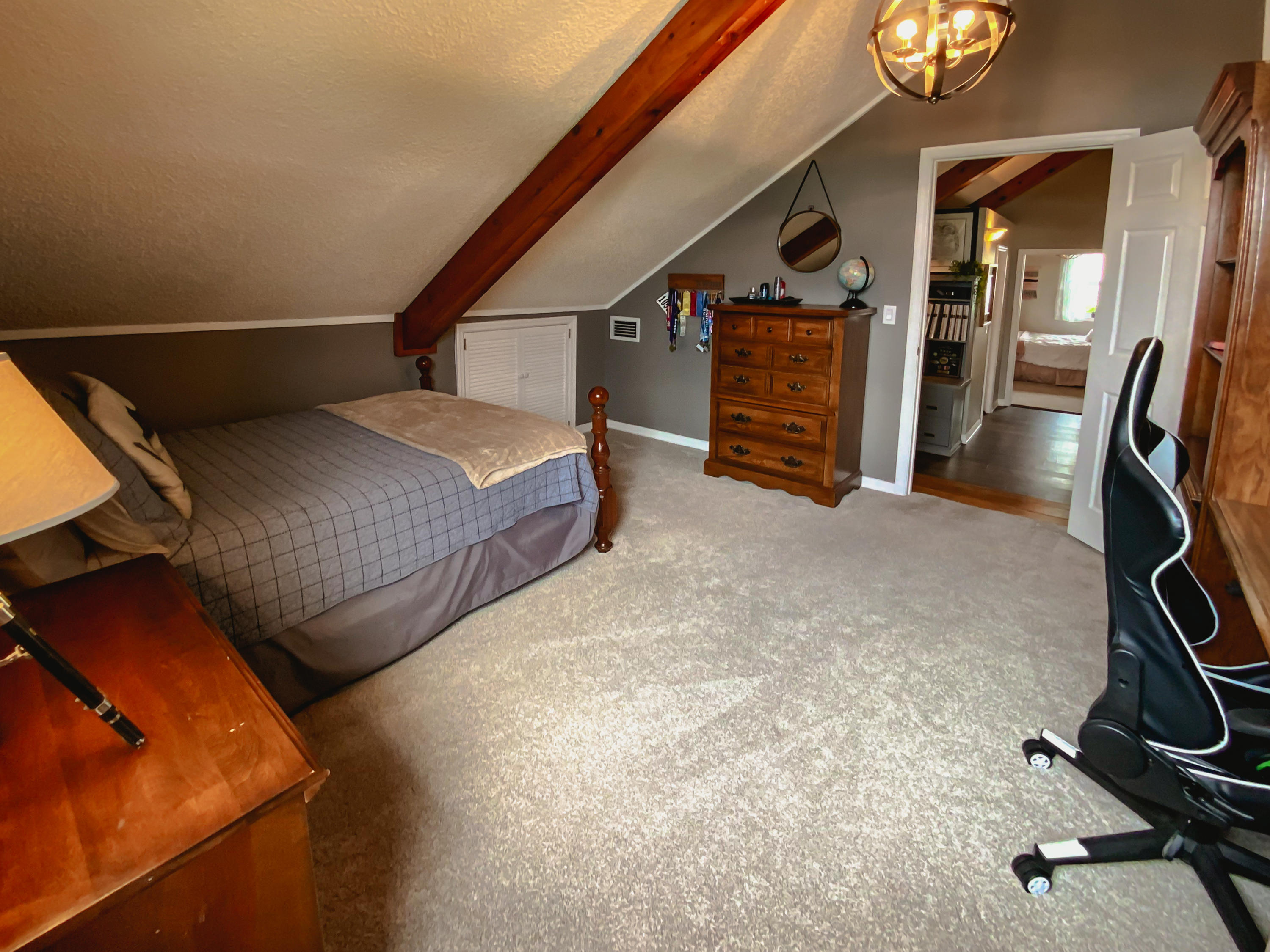 1211 Mockingbird Road Key Largo, FL 33037 - Photo 28 of 53 Guest Bed 2 Upstairs