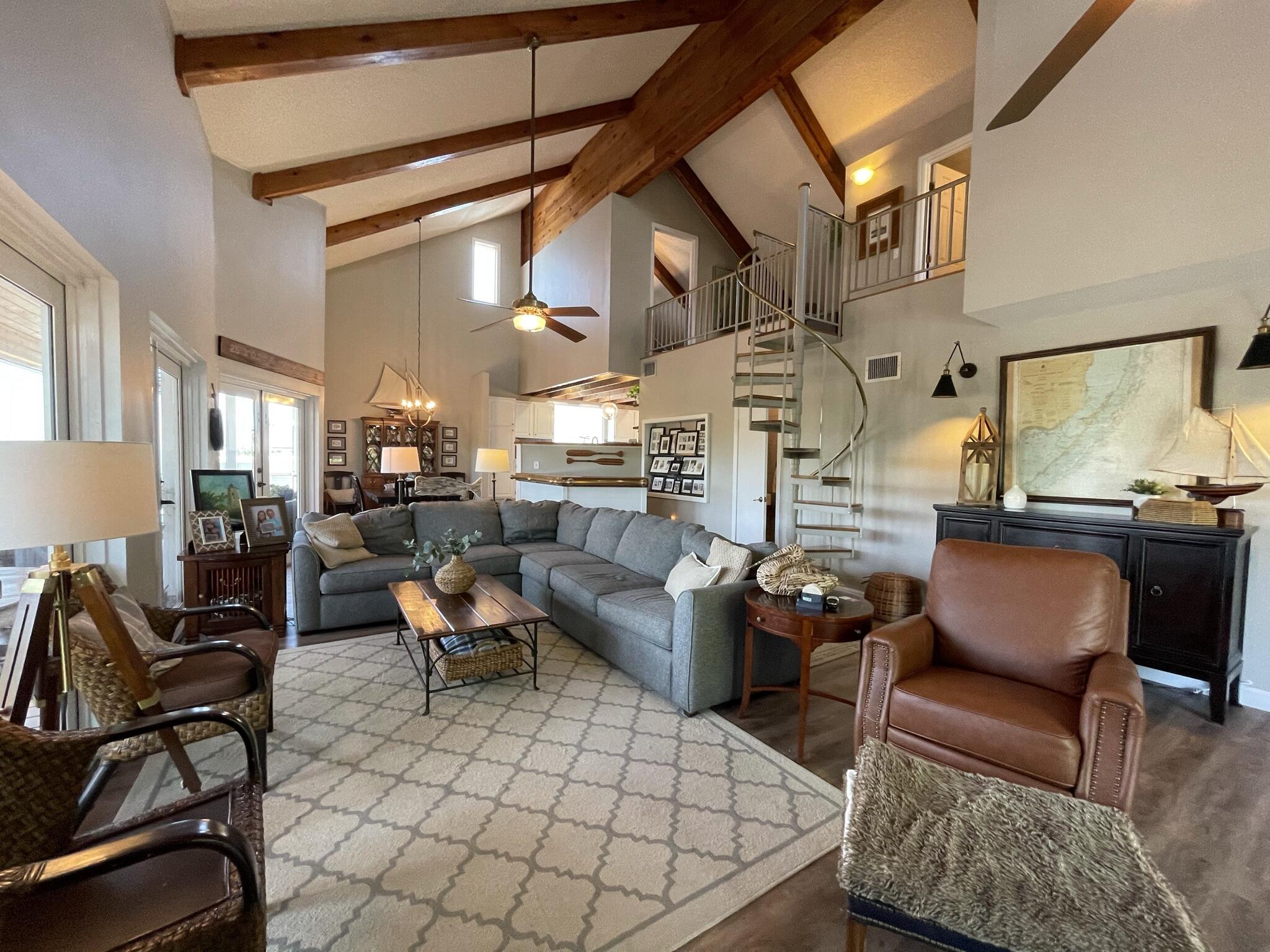1211 Mockingbird Road Key Largo, FL 33037 - Photo 29 of 53 Living Room