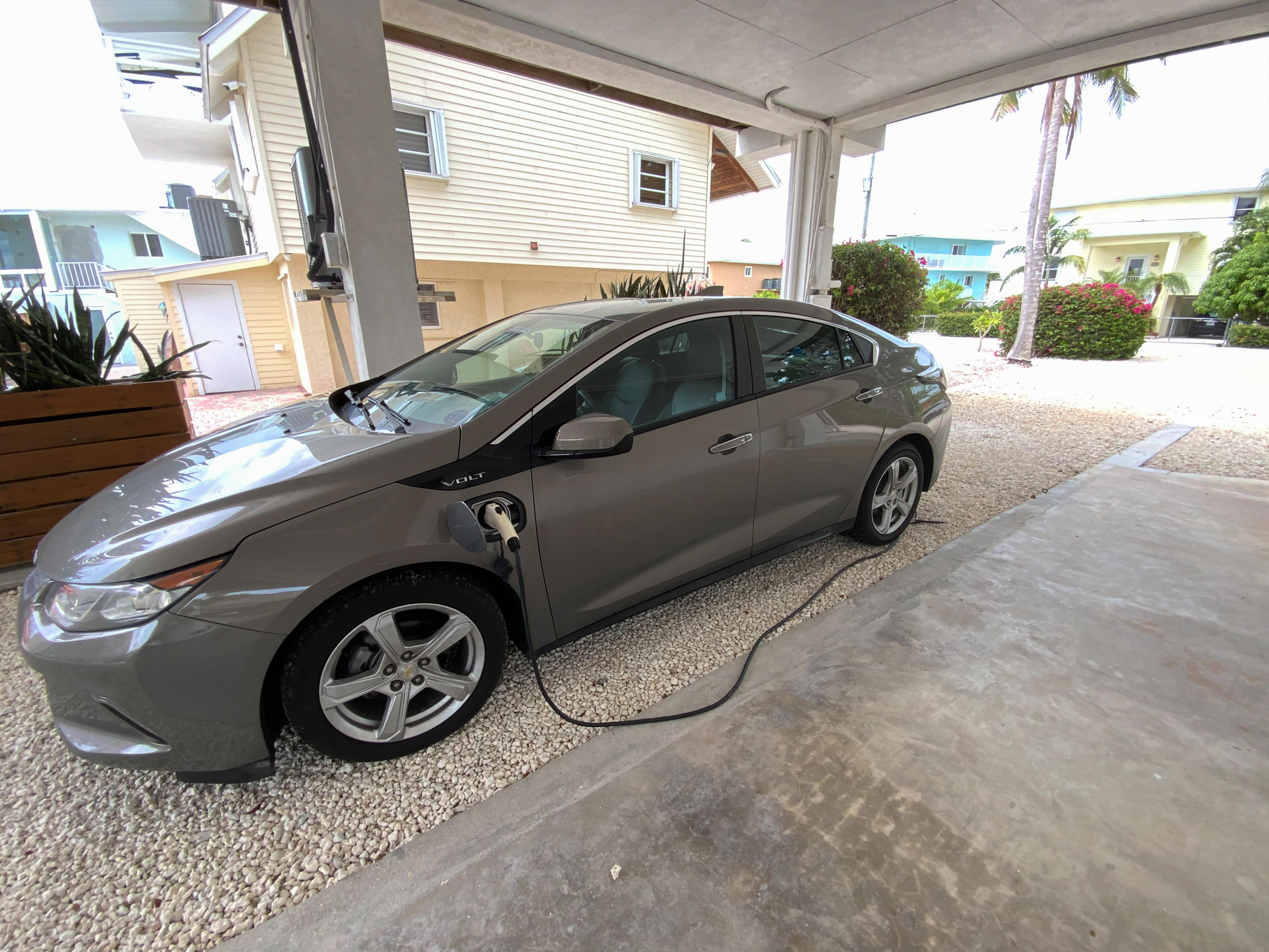 1211 Mockingbird Road Key Largo, FL 33037 - Photo 39 of 53 Electric Car Plug In
