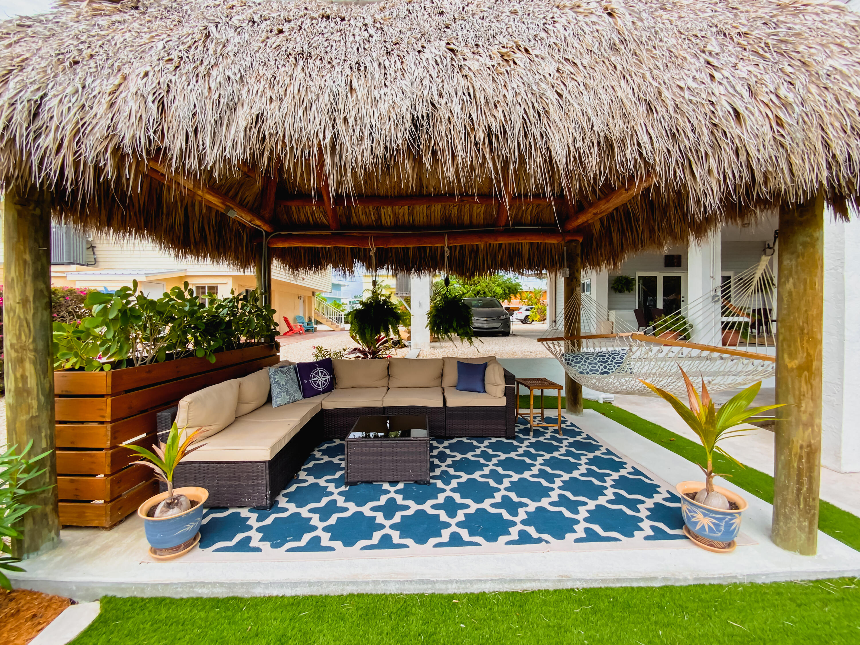 1211 Mockingbird Road Key Largo, FL 33037 - Photo 49 of 53 Tiki Hut
