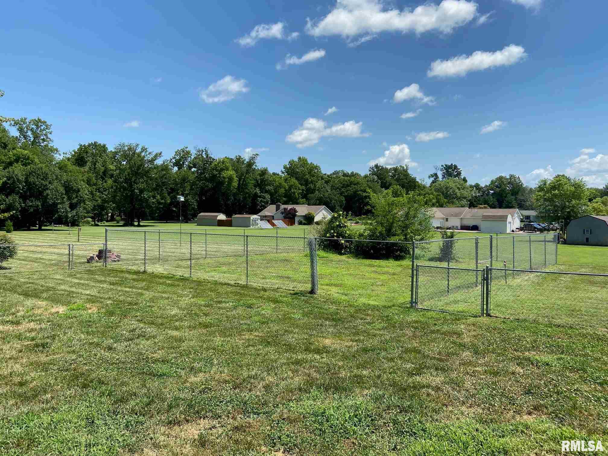 1142 Cardinal Road Carbondale, IL 62901 - Photo 24 of 27