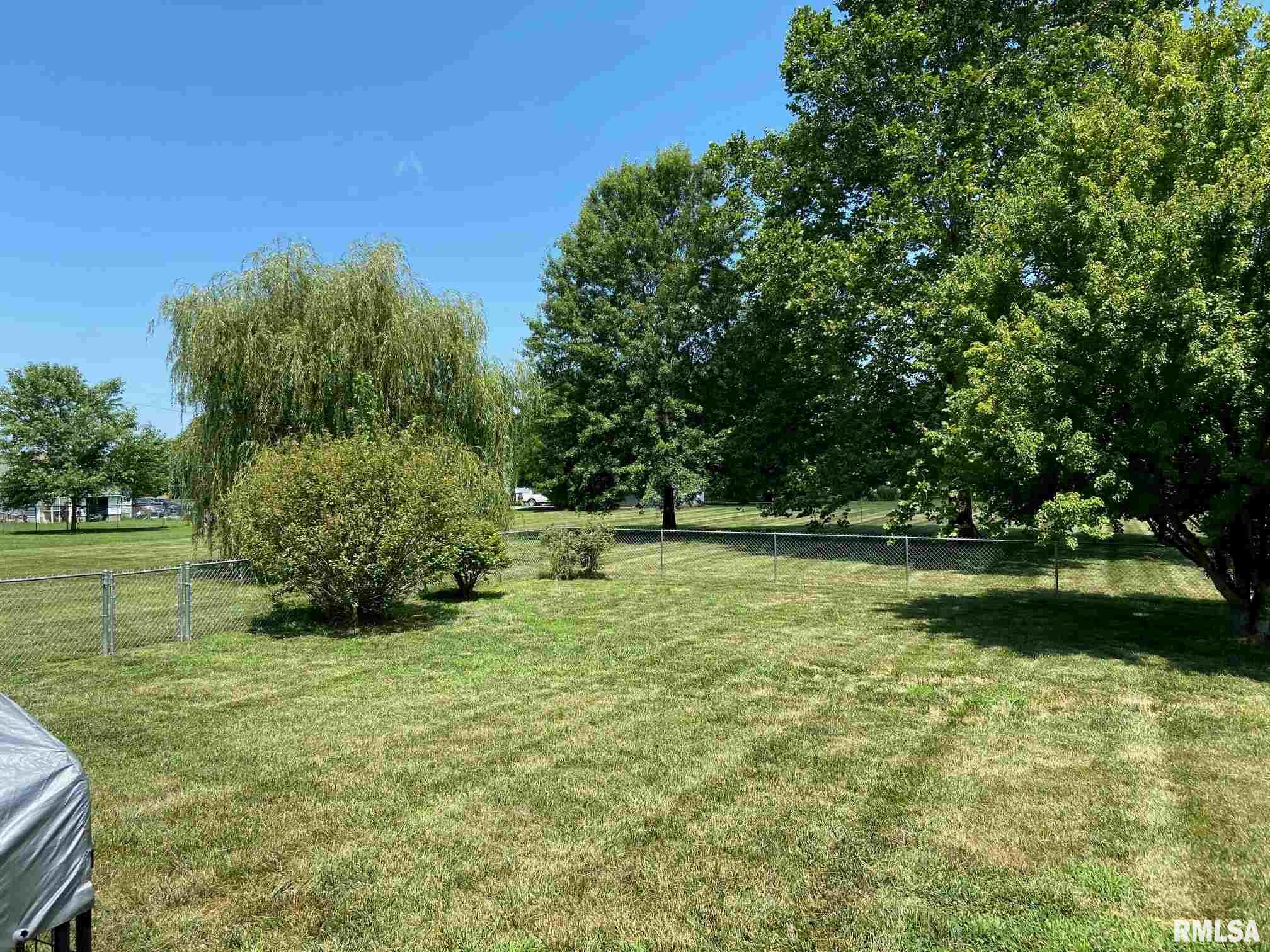 1142 Cardinal Road Carbondale, IL 62901 - Photo 25 of 27