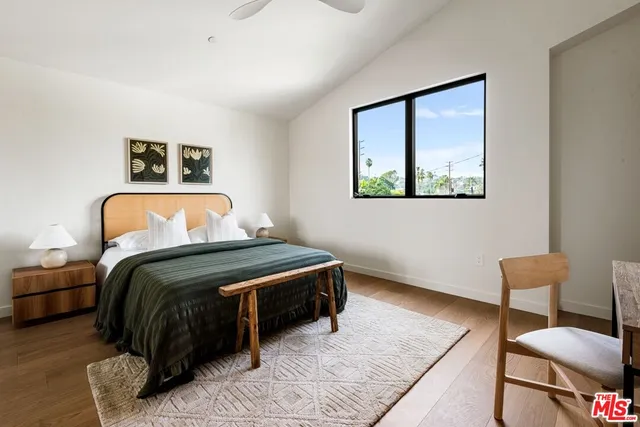 $4,295,000 | 13235 Lake Street, Los Angeles, CA 90066