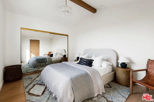 $4,295,000 | 13235 Lake Street, Los Angeles, CA 90066