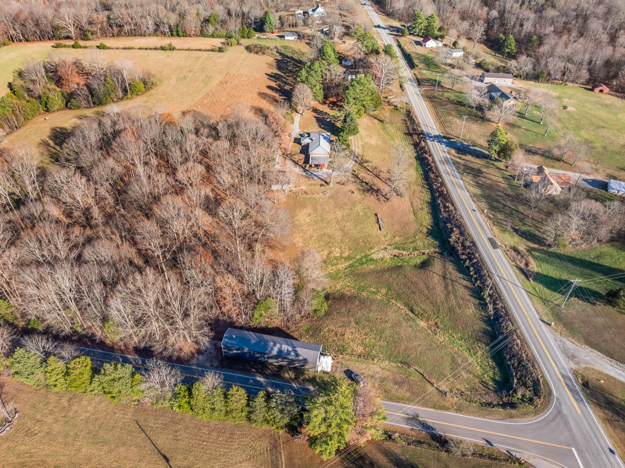 1555 Highway 13 Cunningham, TN 37052 - Photo 3 of 30 a view of an outdoor space with seating