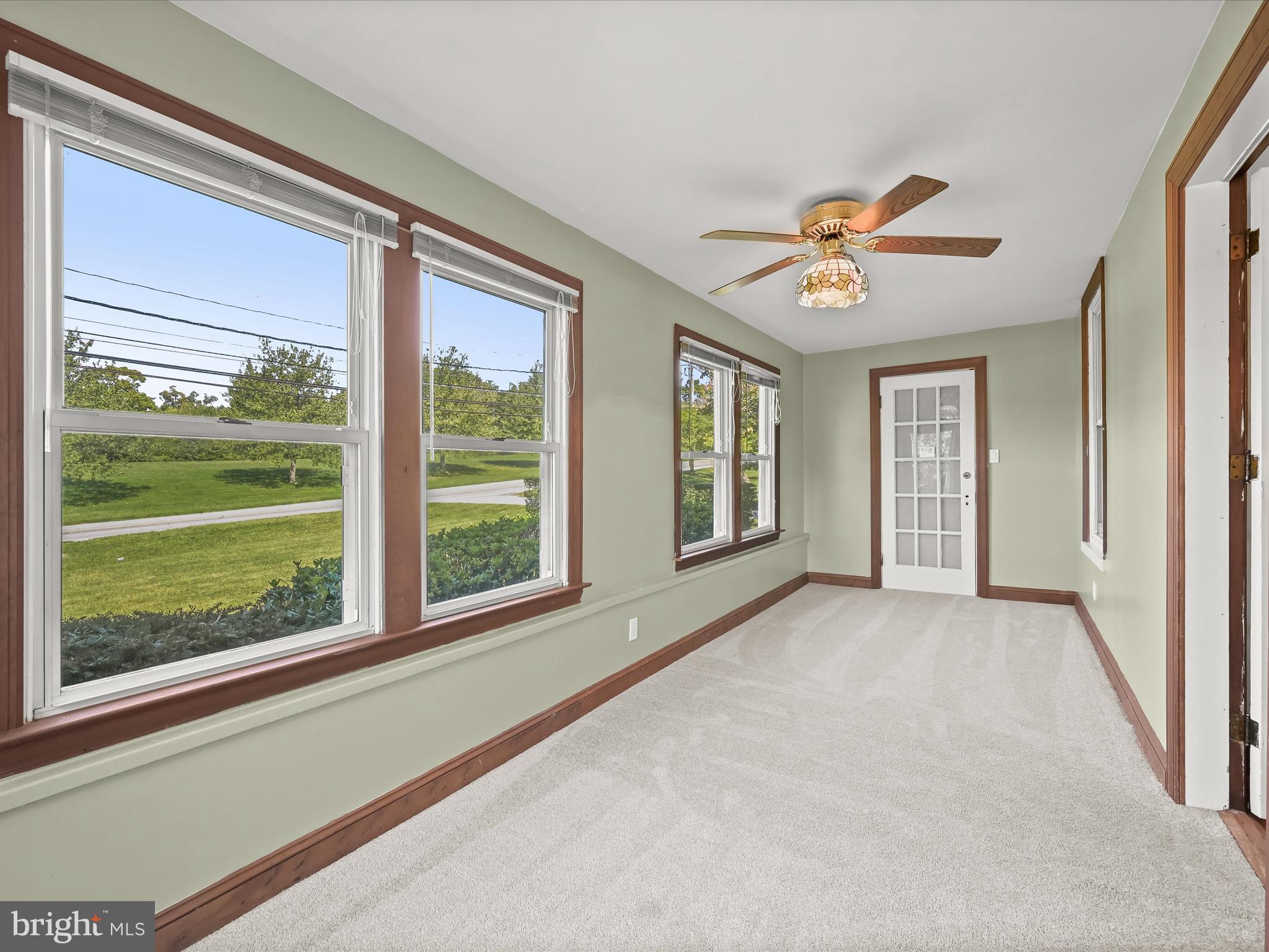 6730 Montgomery Road Elkridge, MD 21075 - Photo 20 of 54 Sunroom