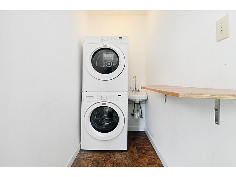 93 Bliss Mine Road Newport, RI 02840 - Photo 16 of 25 Laundry Room.