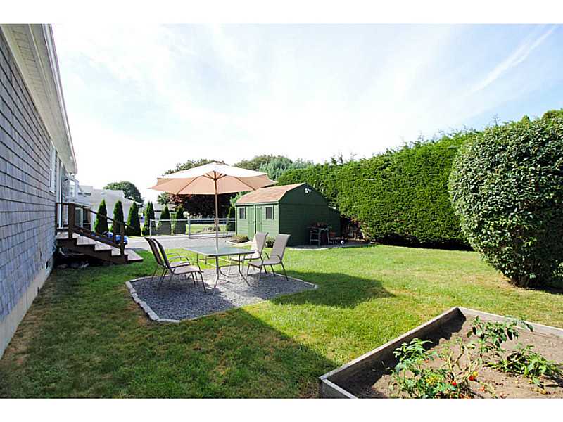 93 Bliss Mine Road Newport, RI 02840 - Photo 24 of 25 Yard/Garden.