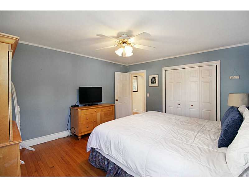 93 Bliss Mine Road Newport, RI 02840 - Photo 6 of 25 Bedroom.