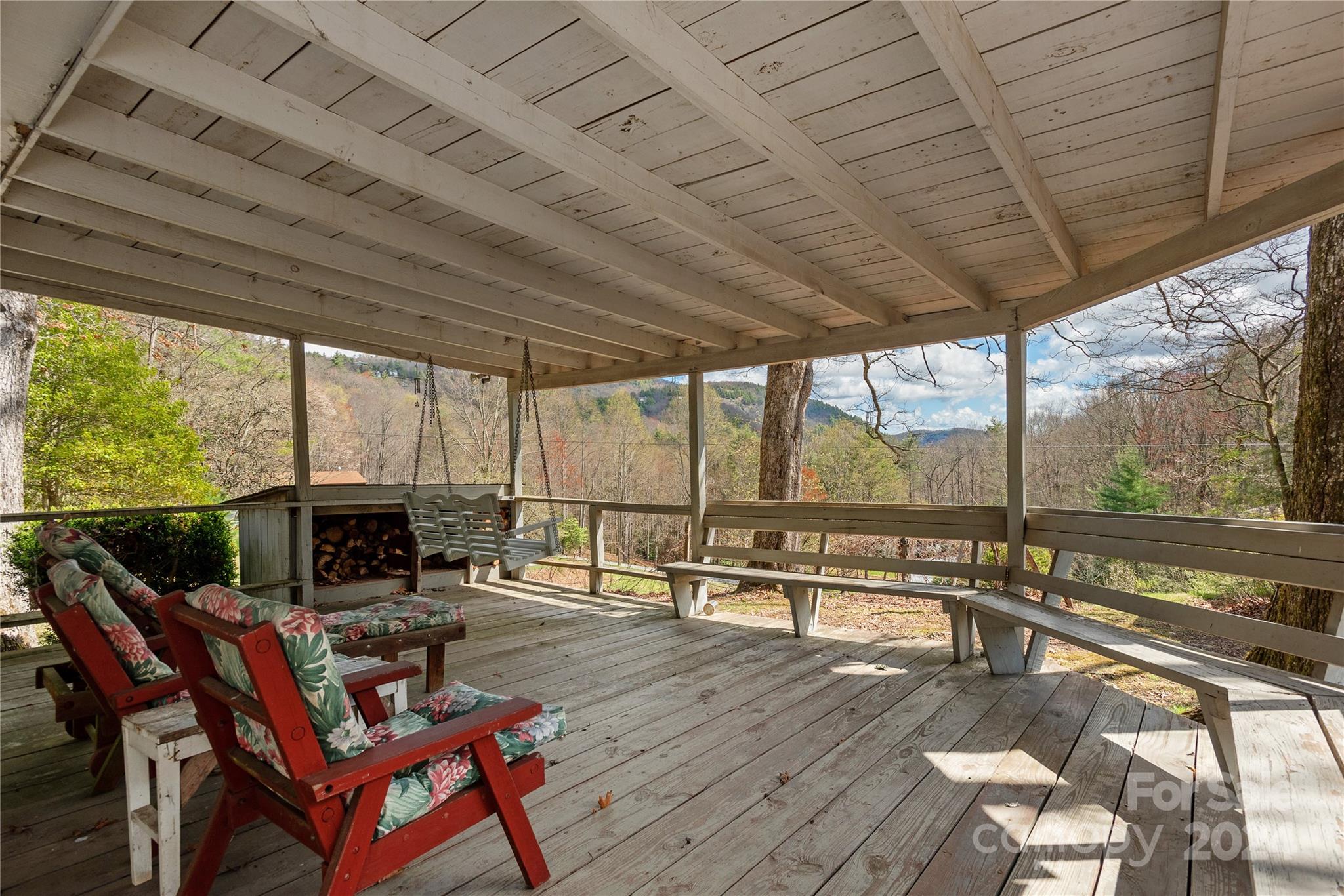 41 Early Times Road Cashiers, NC 28717 - Photo 16 of 42 Gallery Image 16