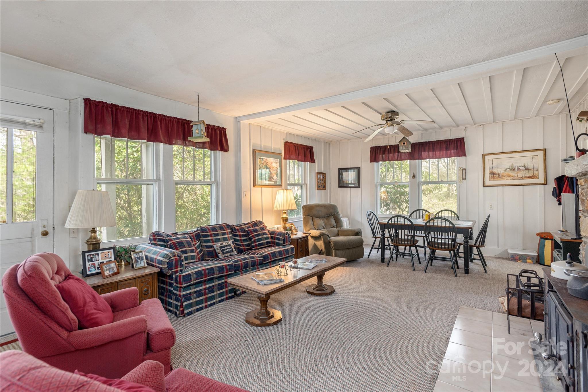41 Early Times Road Cashiers, NC 28717 - Photo 3 of 42 Gallery Image 3