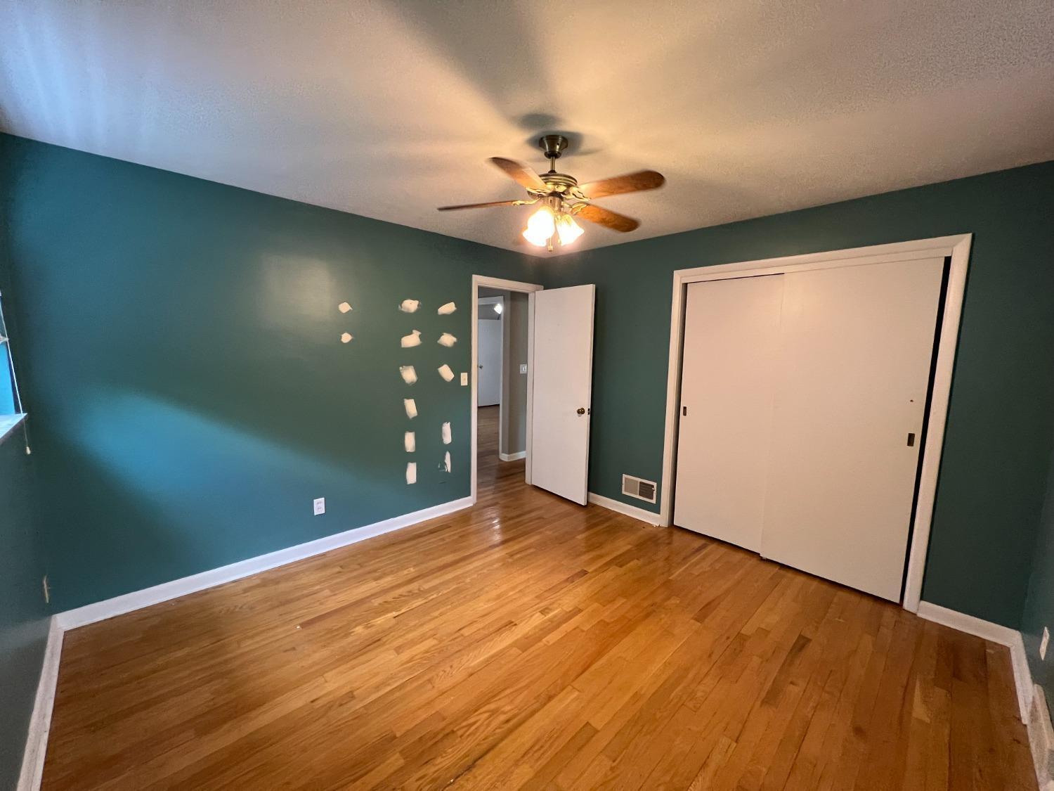 3124 Locust Log Lane Cincinnati, OH 45239 - Photo 16 of 28