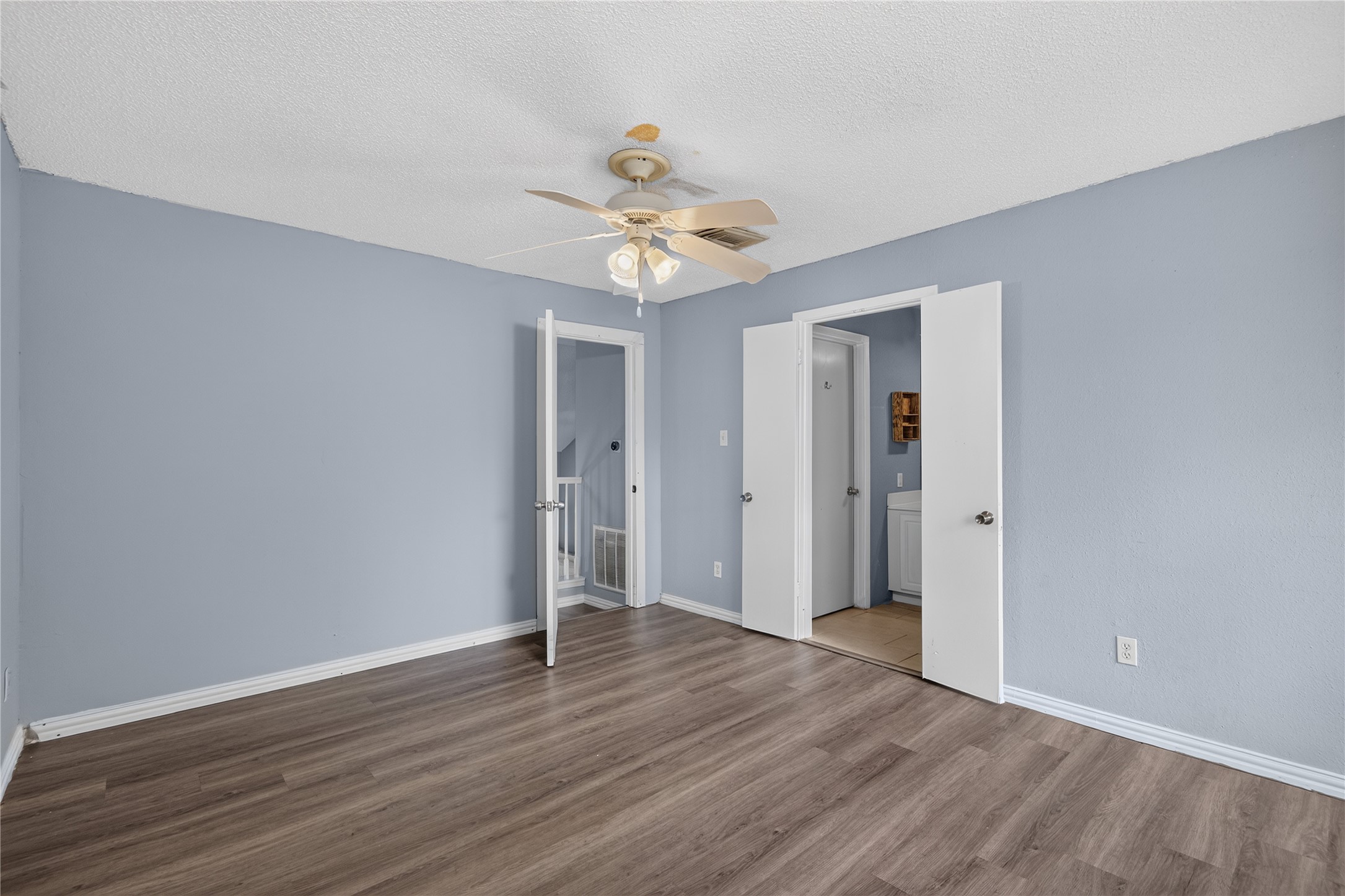2277 South Kirkwood Road, Unit 910 Houston, TX 77077 - Photo 18 of 27