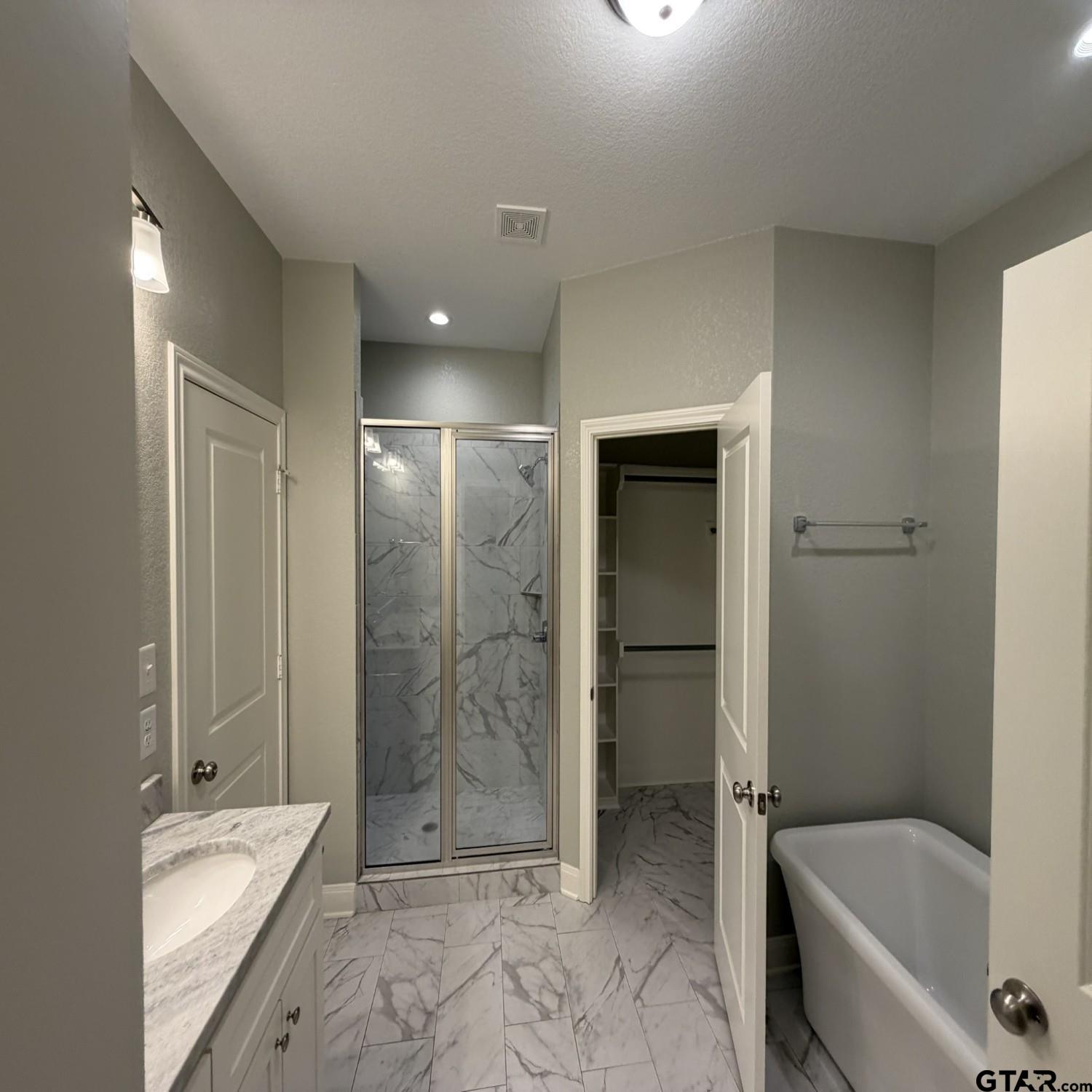 2009 Grassy Ridge Lane Tyler, TX 75703 - Photo 16 of 25