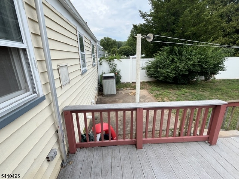 412 2nd Street Middlesex, NJ 08846 - Photo 6 of 17