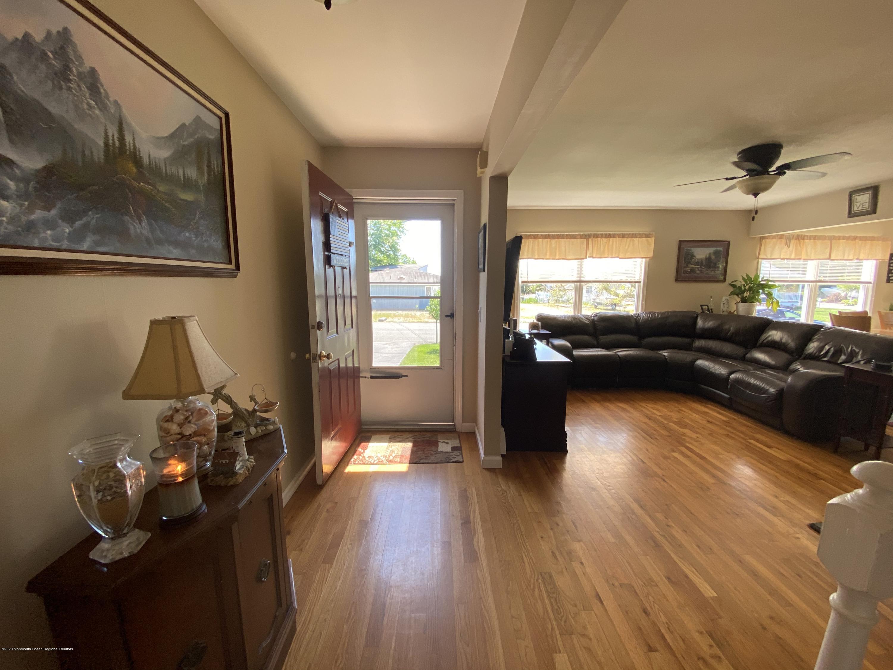 108 Sand Road Bayville, NJ 08721 - Photo 2 of 42 IMG_0133