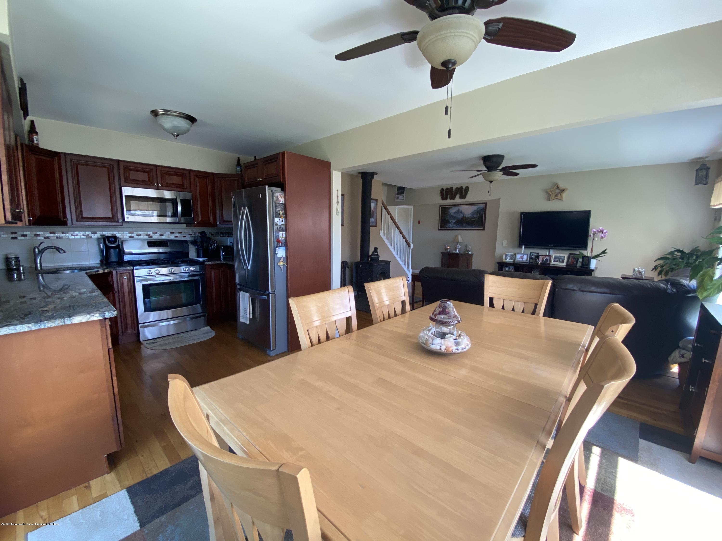 108 Sand Road Bayville, NJ 08721 - Photo 11 of 42 IMG_0143