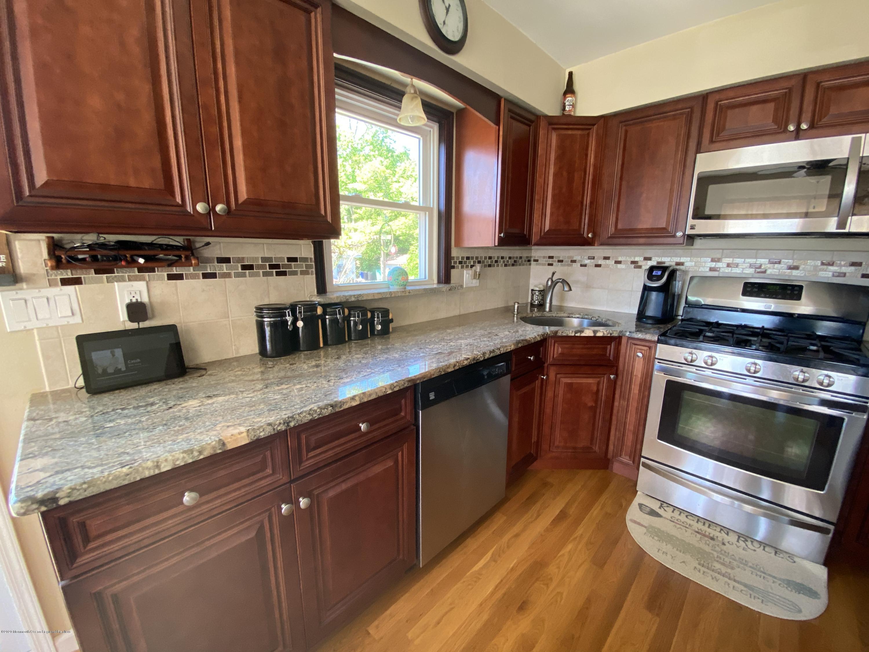 108 Sand Road Bayville, NJ 08721 - Photo 12 of 42 IMG_0150